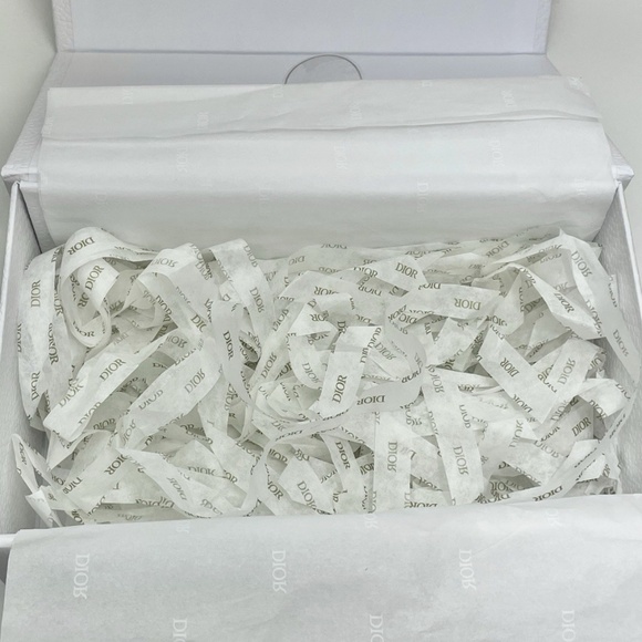 Dior Gift Box Storage Empty 8.9" x 5.5" x 3" Ribbon Tissue w. Shipping Box NEW - Picture 8 of 9